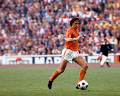 Câncer mata Cruyff, o maior jogador de futebol da história da Holanda -  Jornal Opção