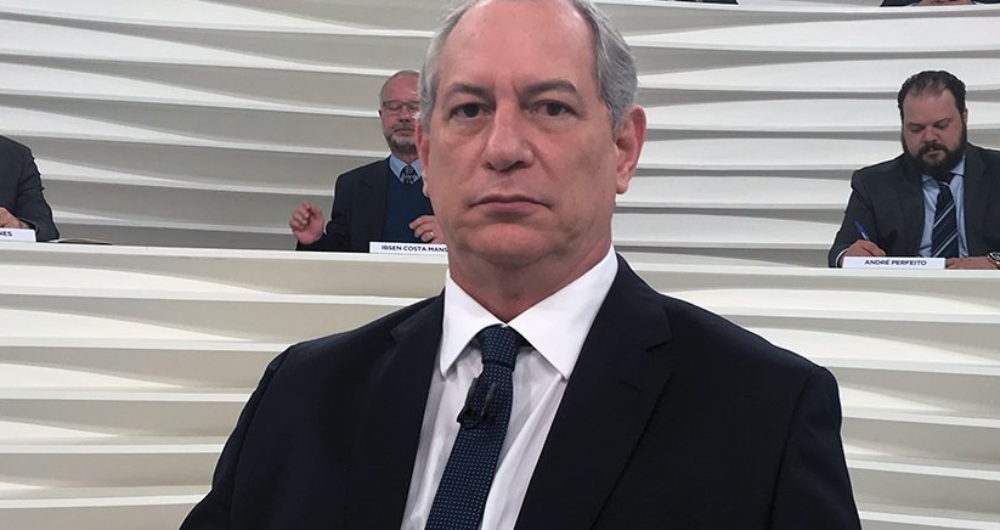 Em entrevista ao Roda Viva Ciro Gomes pede demiss o de Pedro