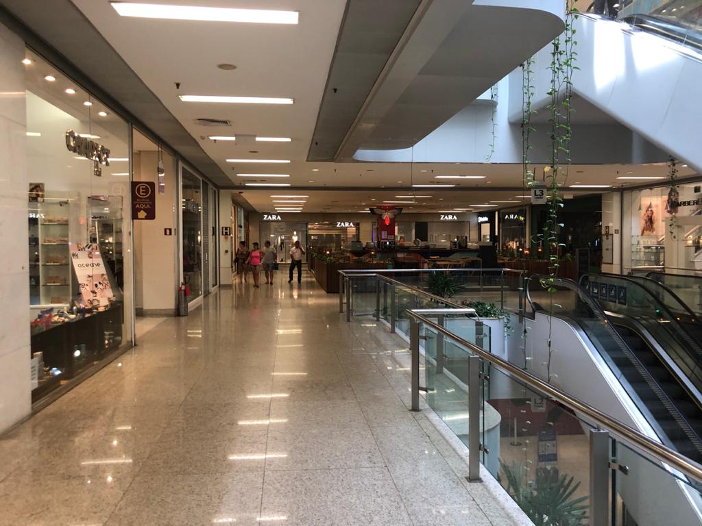 Shoppings e lojas de rua podem ampliar horário de funcionamento a