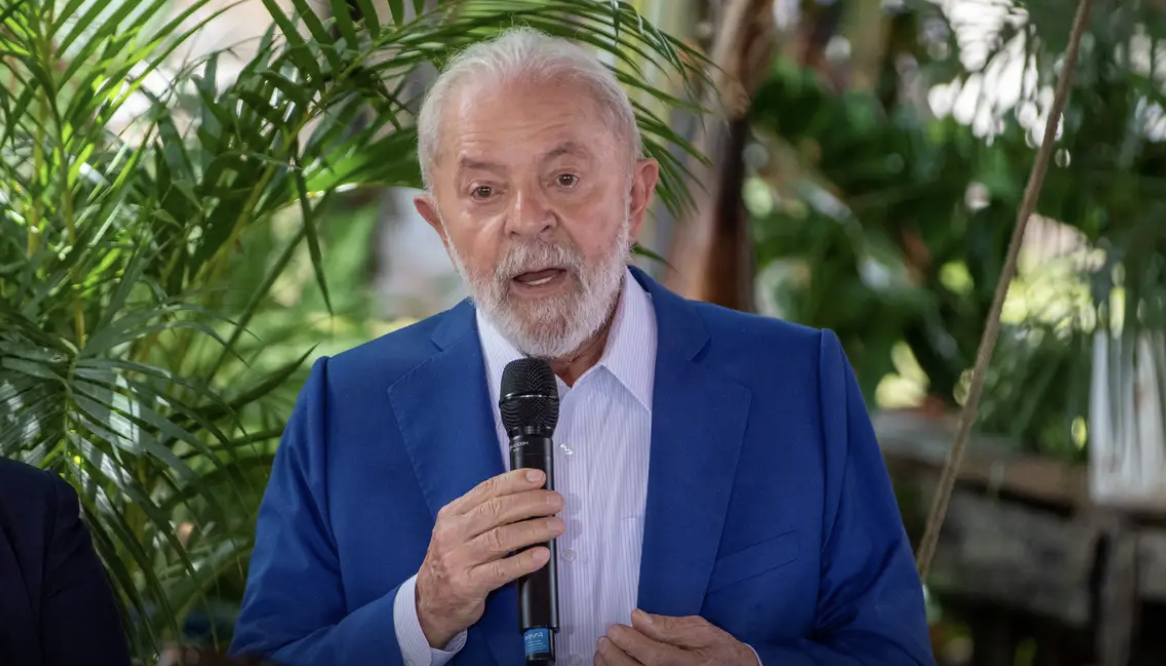 Lula não participará do cortejo do 2 de Julho em Salvador por orientação médica